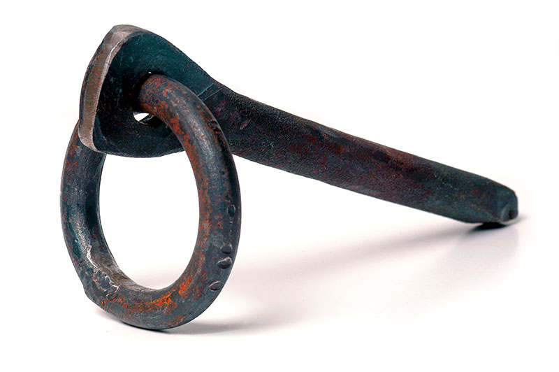 ringbolt.jpg ringbolt.jpg